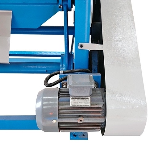 Электромеханическая гильотина FABTEC Q11 3x1300Фото 5831-07.jpg