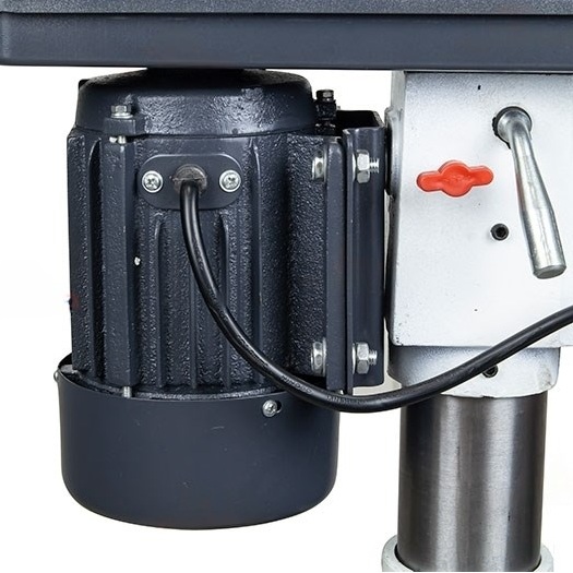 Настольный вертикально-сверлильный станок FABTEC B20 (380v)Фото 5863-05.jpg