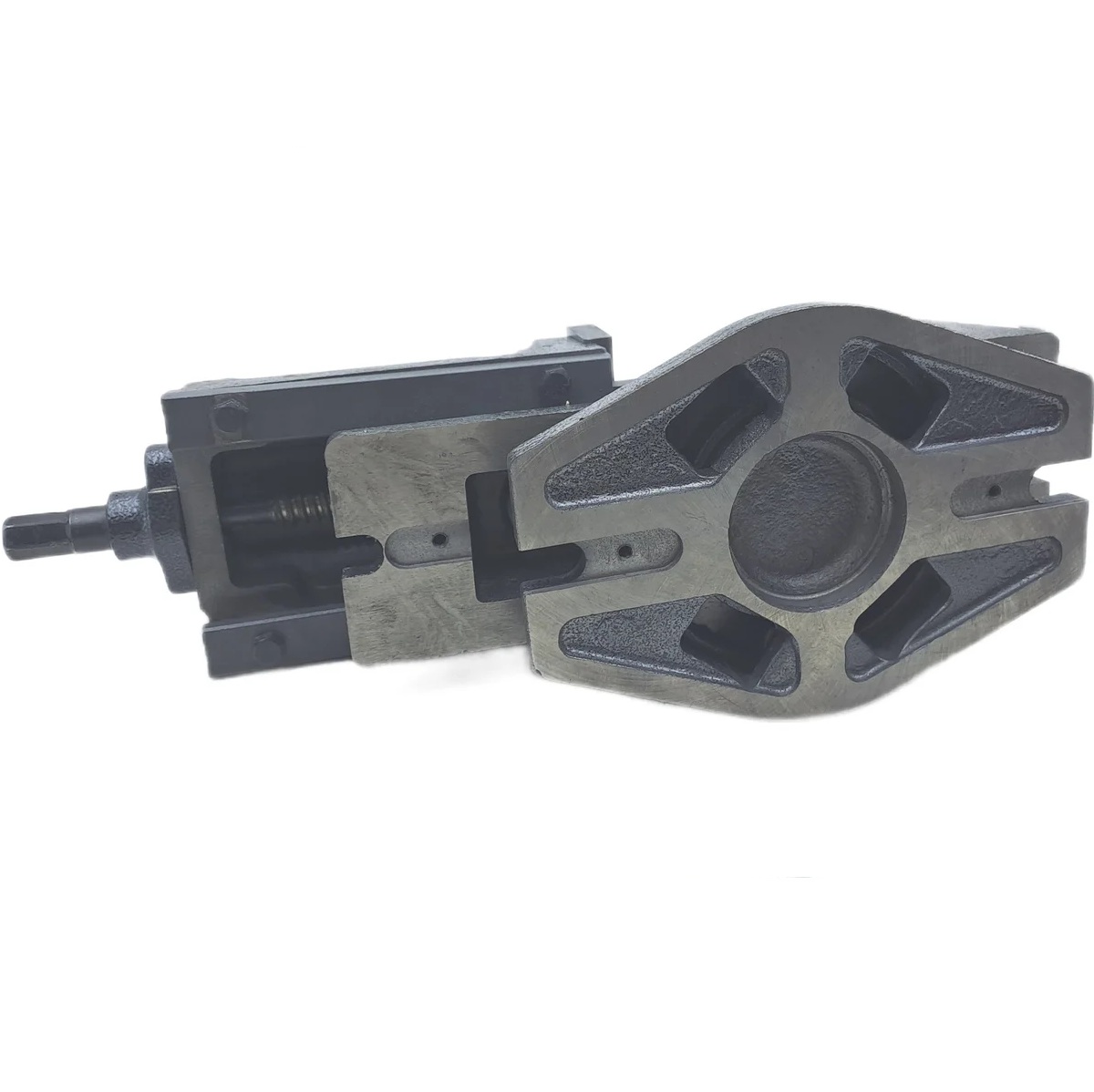 Тиски станочные поворотные TORNERI с закрытым винтом L губок 100 мм, серия QH100 041909Фото 6043-02.jpg