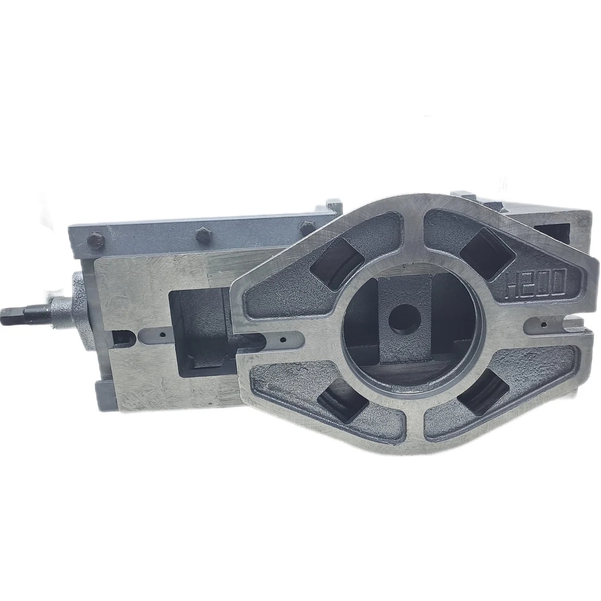 Тиски станочные TORNERI с закрытым винтом, поворотные, L губок 200 мм, серия QH200 045756Фото 6046-02.jpg