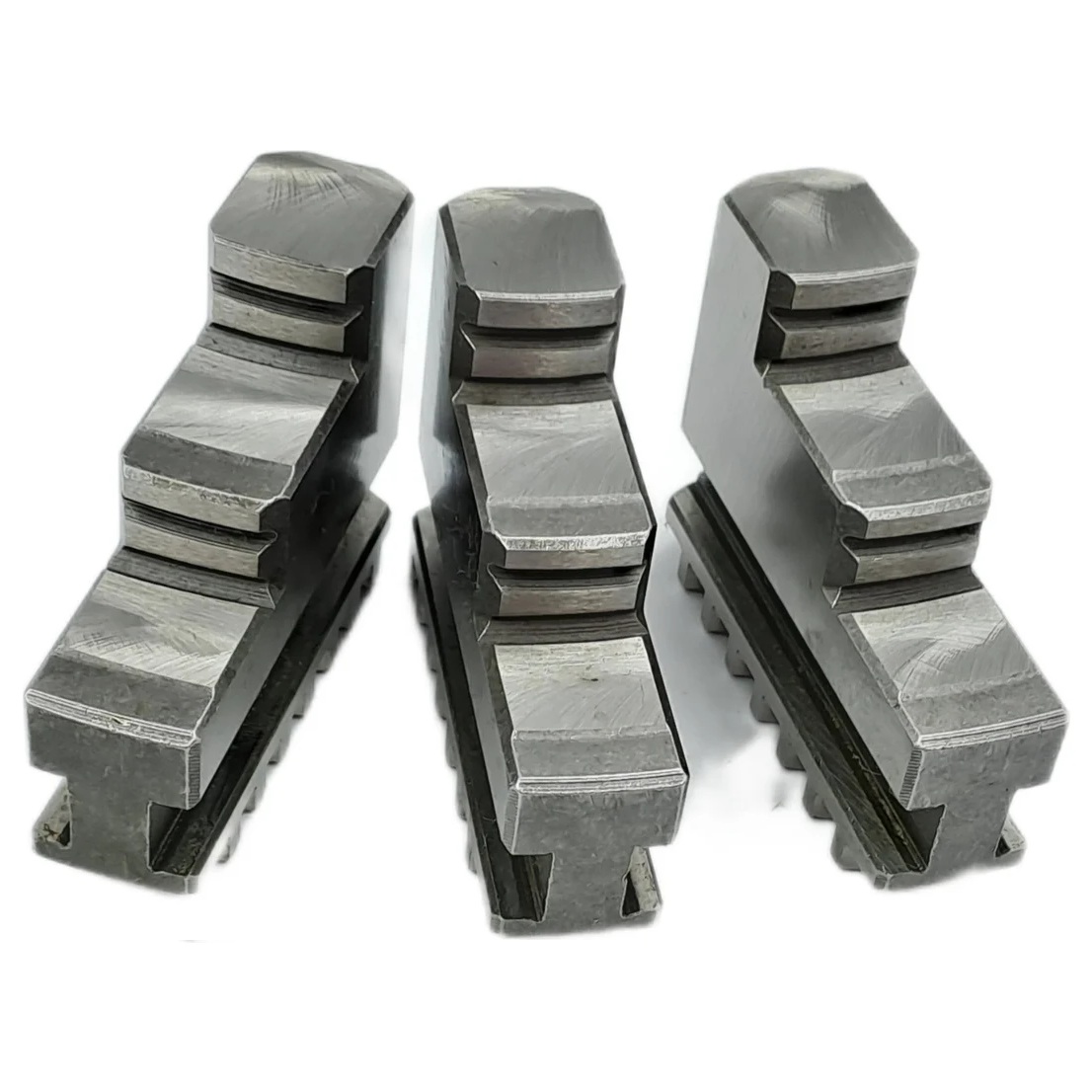 Кулачки прямые к патрону токарному Ø125 3-х кул. шаг 6 мм, ширина 16 мм, паз 8 мм TORNERI 045675Фото 6159-02.jpg