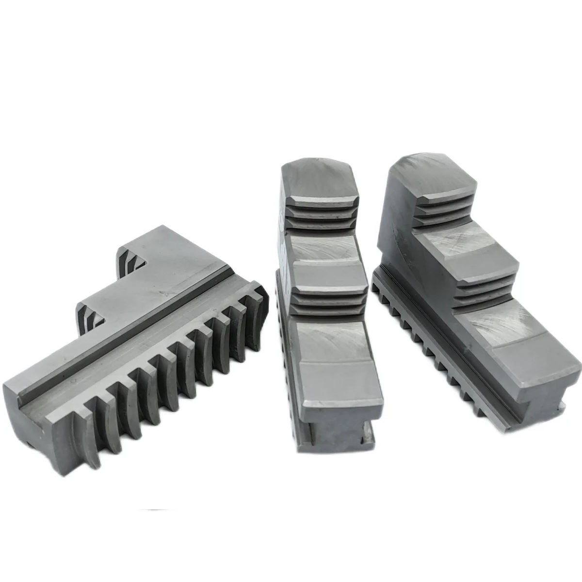 Кулачки прямые к патрону токарному Ø250 3-х кул. шаг 9 мм, ширина 28 мм, паз 12 мм TORNERI 045676Фото 6162-03.jpg