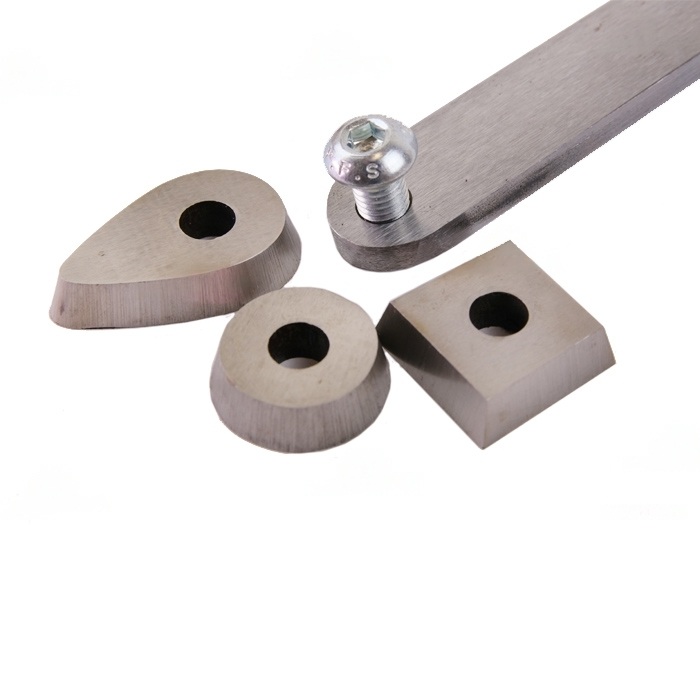 Токарный резец со сменными пластинамиФото 6225-03.jpg