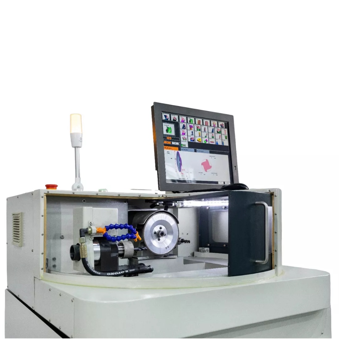 Четырехосевой заточной станок на цангах ER32 с ЧПУ IRONMAC TURBOФото 6242-02.jpg