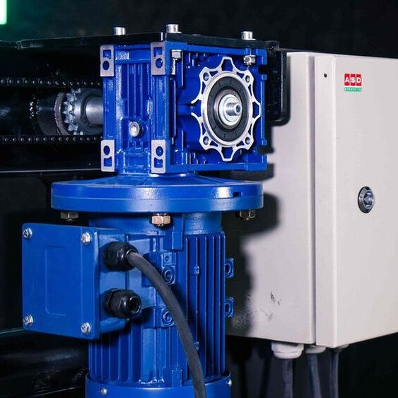 Фальцеосадочный электромеханический станок Keepler-Stan RME-2500х1Фото 6341-03.jpg