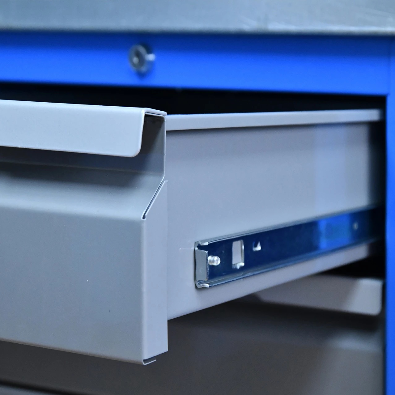 Верстак TNC 161.35.1-2FФото 6477-04.jpg