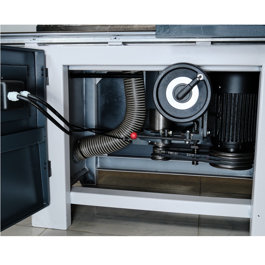 Фрезерный станок с шипорезной кареткой DELTAMACHINERY DW-32TФото 6481-02.jpg