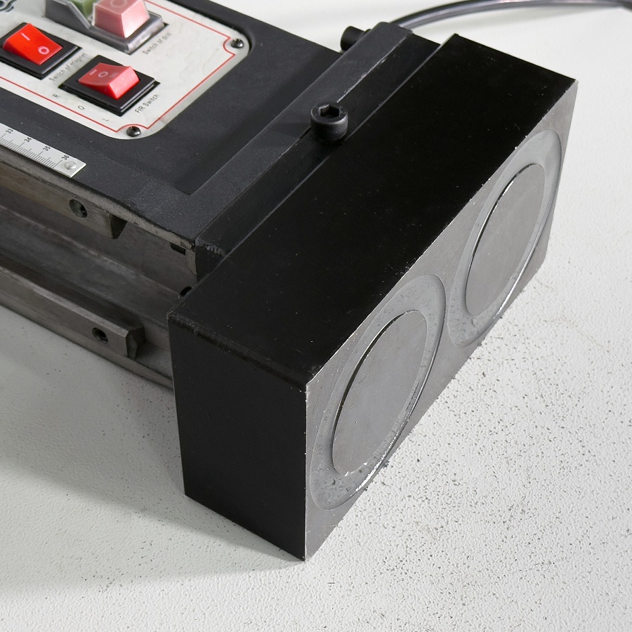 Магнитный сверлильный станок AURA MCM-100RФото 6602-08.jpg