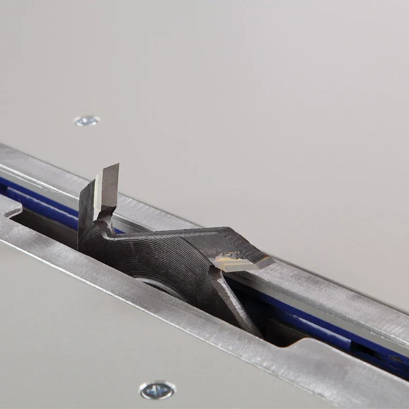 Циркулярный станок BELMASH CBS-2400Фото 6705-07.jpg