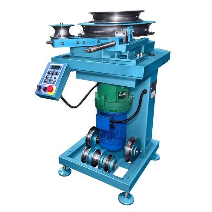 Универсальный полуавтоматический трубогиб УГС-6/1А 380 ВФото 6792-04.jpg