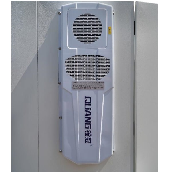 Вертикальный обрабатывающий центр с ЧПУ MILLMASTER VMM-1260 F4Фото 6815-04.jpg