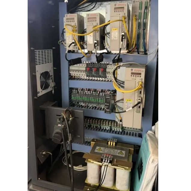 Вертикальный обрабатывающий центр с ЧПУ MILLMASTER VMM-830 G3Фото 6826-09.jpg