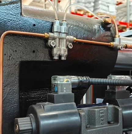 Термопластавтомат для литья пластмасс BSZ UP-290SФото 6834-08.jpg