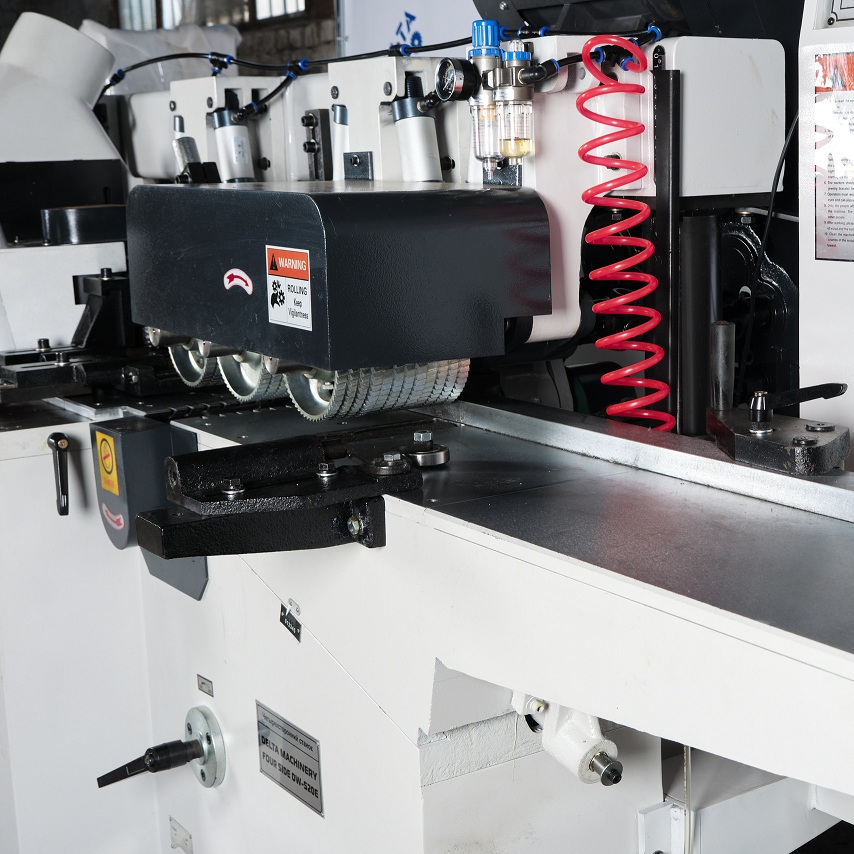 Четырехсторонний станок DELTAMACHINERY FOUR SIDE DW-416FФото 6871-04.jpg