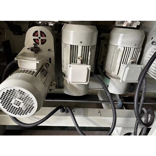 Четырехсторонний станок DELTAMACHINERY FOUR SIDE PRO DW-626DФото 6886-06.jpg