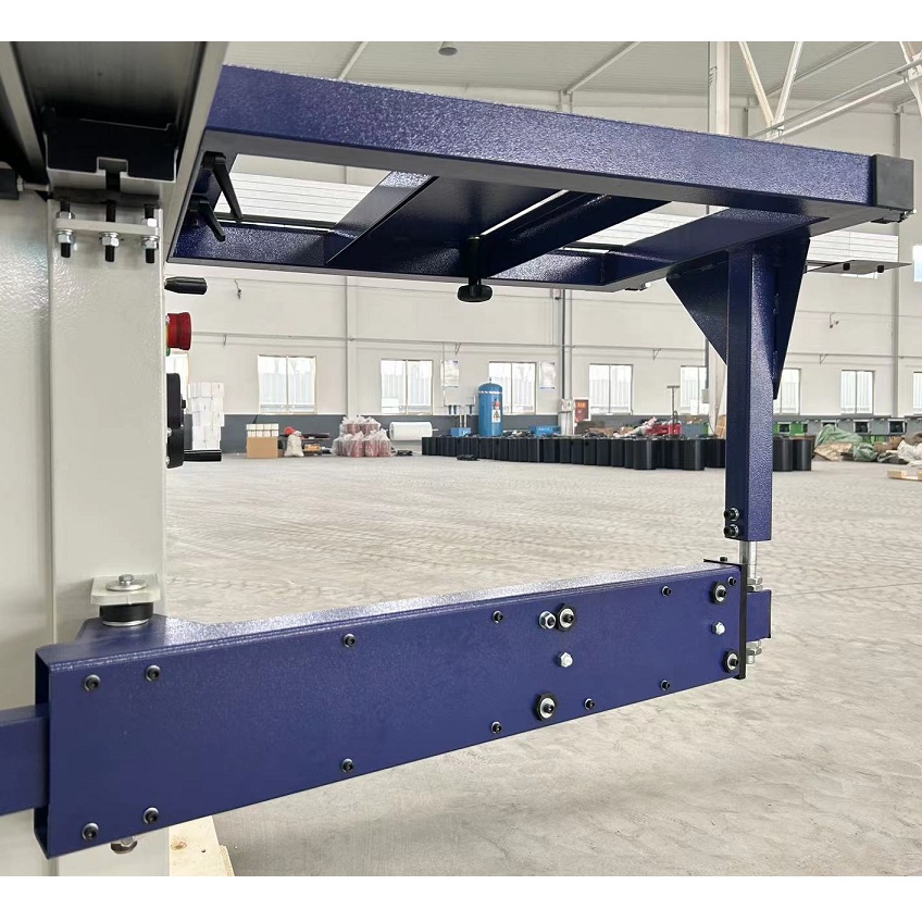 Комбинированный деревообрабатывающий станок DELTAMACHINERY COMBO DW-250 PROФото 6896-15.jpg