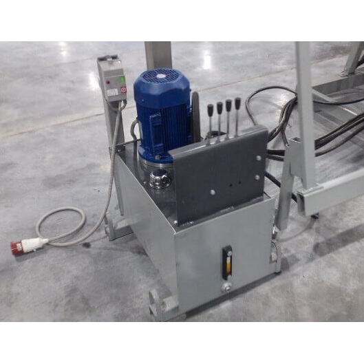 Гидравлический пресс для склеивания бруса и щита SLH200-3GRPФото 7018-02.jpg