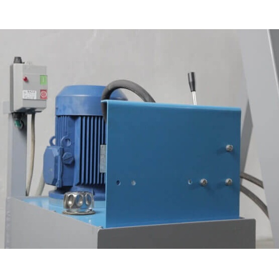 Гидравлический пресс cо съемными механическими фронтальными прижимами SLH200-9GMФото 7036-04.jpg