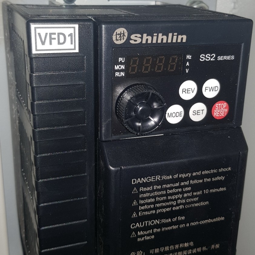 Кромкообрезной многопильный станок MJ141-0780Фото 7058-03.jpg