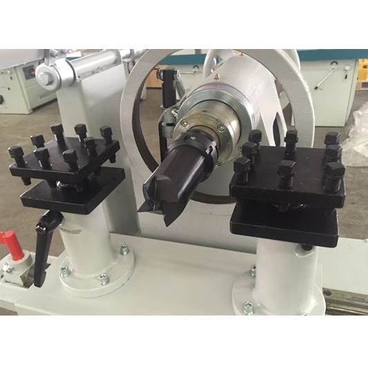 Токарный станок по дереву с копировальным устройством WoodTec L 1450Фото 7066-06.jpg