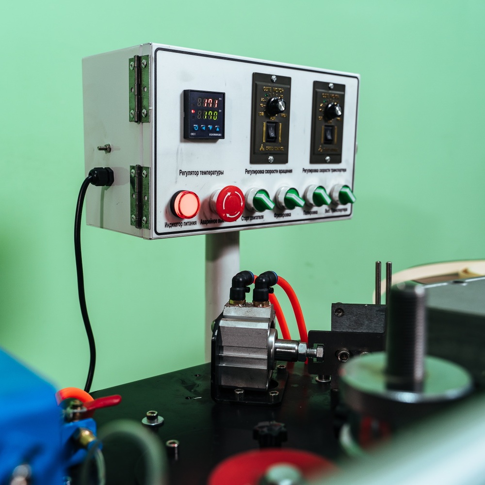 Кромкооблицовочный станок DELTAMACHINERY DM-120Фото 7082-02.jpg