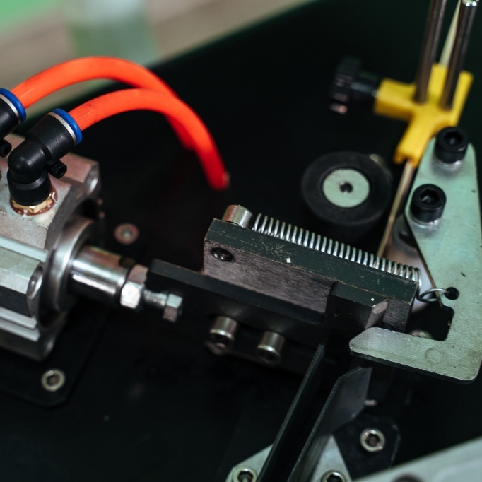 Кромкооблицовочный станок DELTAMACHINERY DM-120Фото 7082-07.jpg