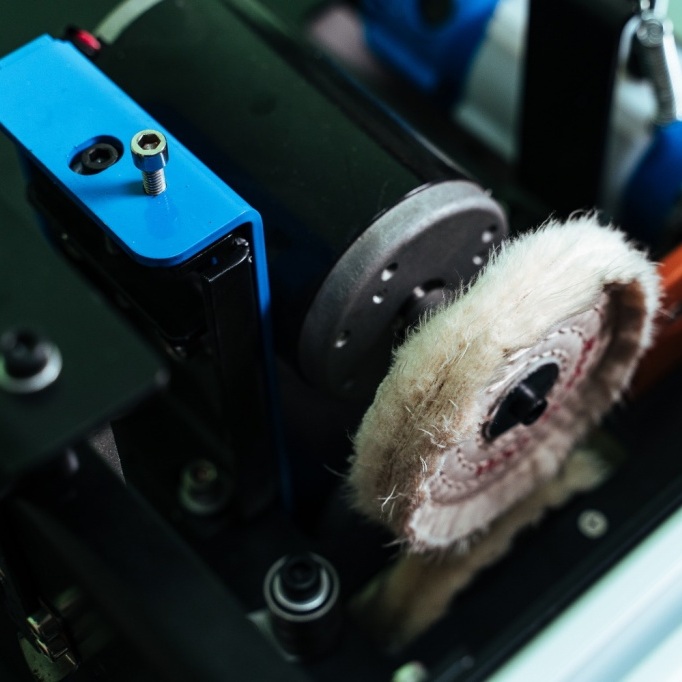 Кромкооблицовочный станок DELTAMACHINERY DM-125Фото 7084-10.jpg