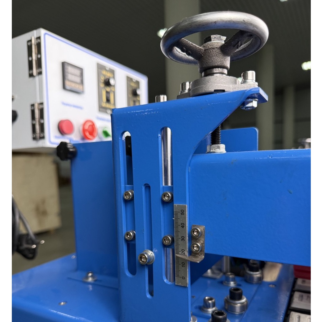 Кромкооблицовочный станок DELTAMACHINERY DM-125 PROФото 7085-06.jpg