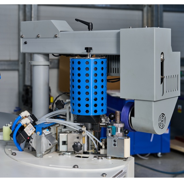 Полуавтоматический кромкооблицовочный станок DELTAMACHINERY DM-1000-3Фото 7112-13.jpg