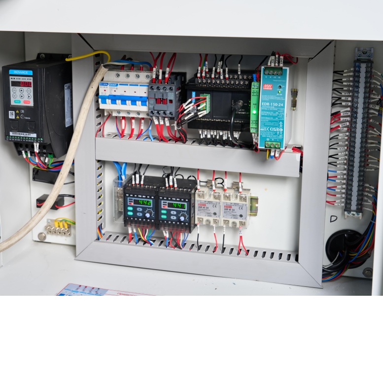 Полуавтоматический кромкооблицовочный станок DELTAMACHINERY DM-900Фото 7113-03.jpg