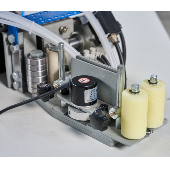 Кромкооблицовочный станок DELTAMACHINERY DM-109 PUR/EVAФото 7116-05.jpg