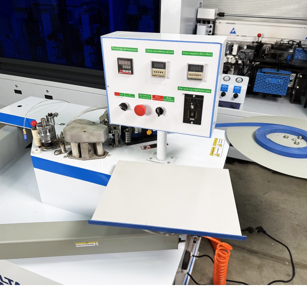 Кромкооблицовочный станок DELTAMACHINERY DM-118Фото 7118-05.jpg