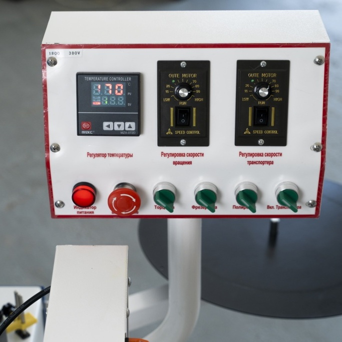 Автоматический кромкооблицовочный станок DELTAMACHINERY DM-130Фото 7119-13.jpg