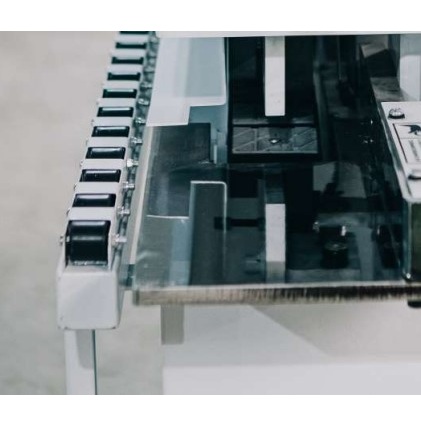 Автоматический кромкооблицовочный станок DELTAMACHINERY DM-400Фото 7123-10.jpg