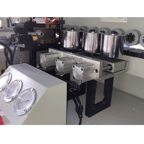 Автоматический кромкооблицовочный станок DELTAMACHINERY DM-415Фото 7124-11.jpg