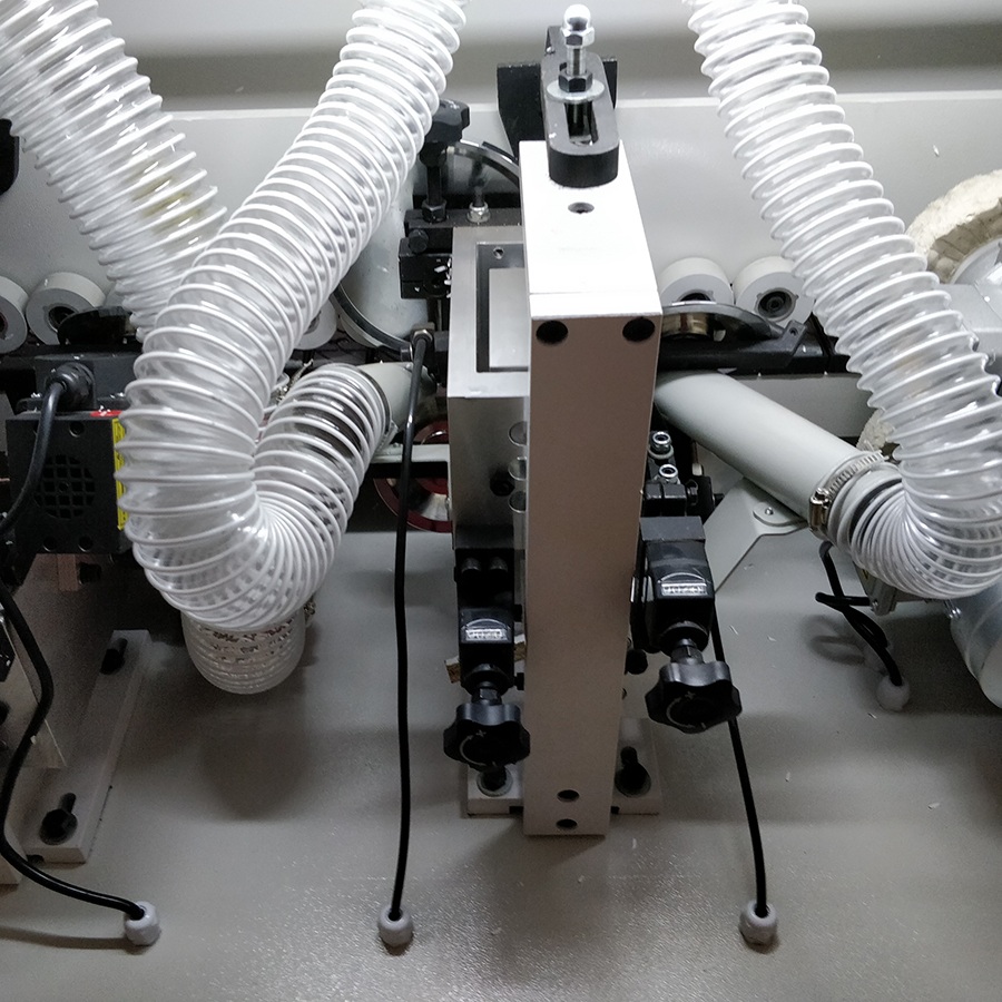 Автоматический кромкооблицовочный станок WOODTEC Compact H355Фото 7127-12.jpg