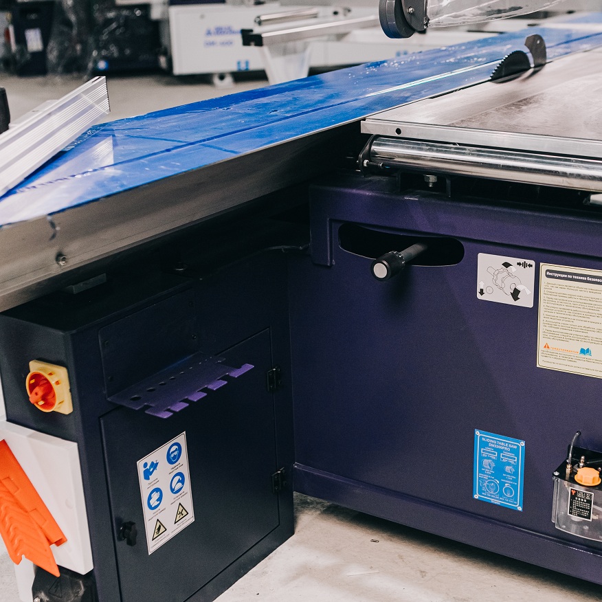 Форматно-раскроечный станок DM-3200 PROФото 7143-06.jpg