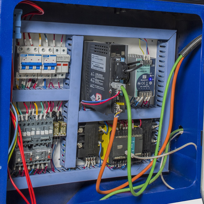 Форматно-раскроечный станок DM-3200 CNCФото 7145-04.jpg