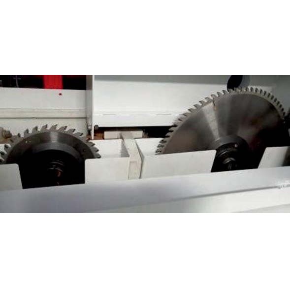 Форматно-раскроечный центр с ЧПУ DELTAMACHINERY DM-832PSФото 7148-02.jpg