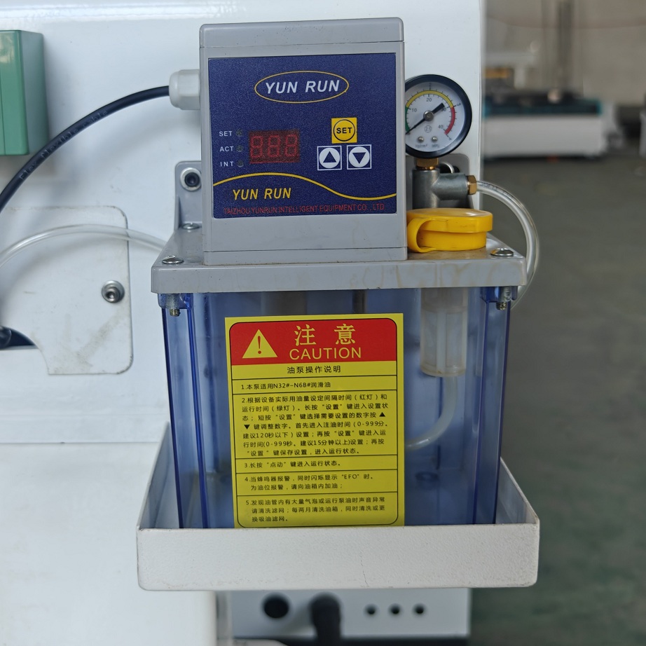 Фрезерный станок с ЧПУ DELTAMACHINERY DM-2030ATVФото 7149-02.jpg