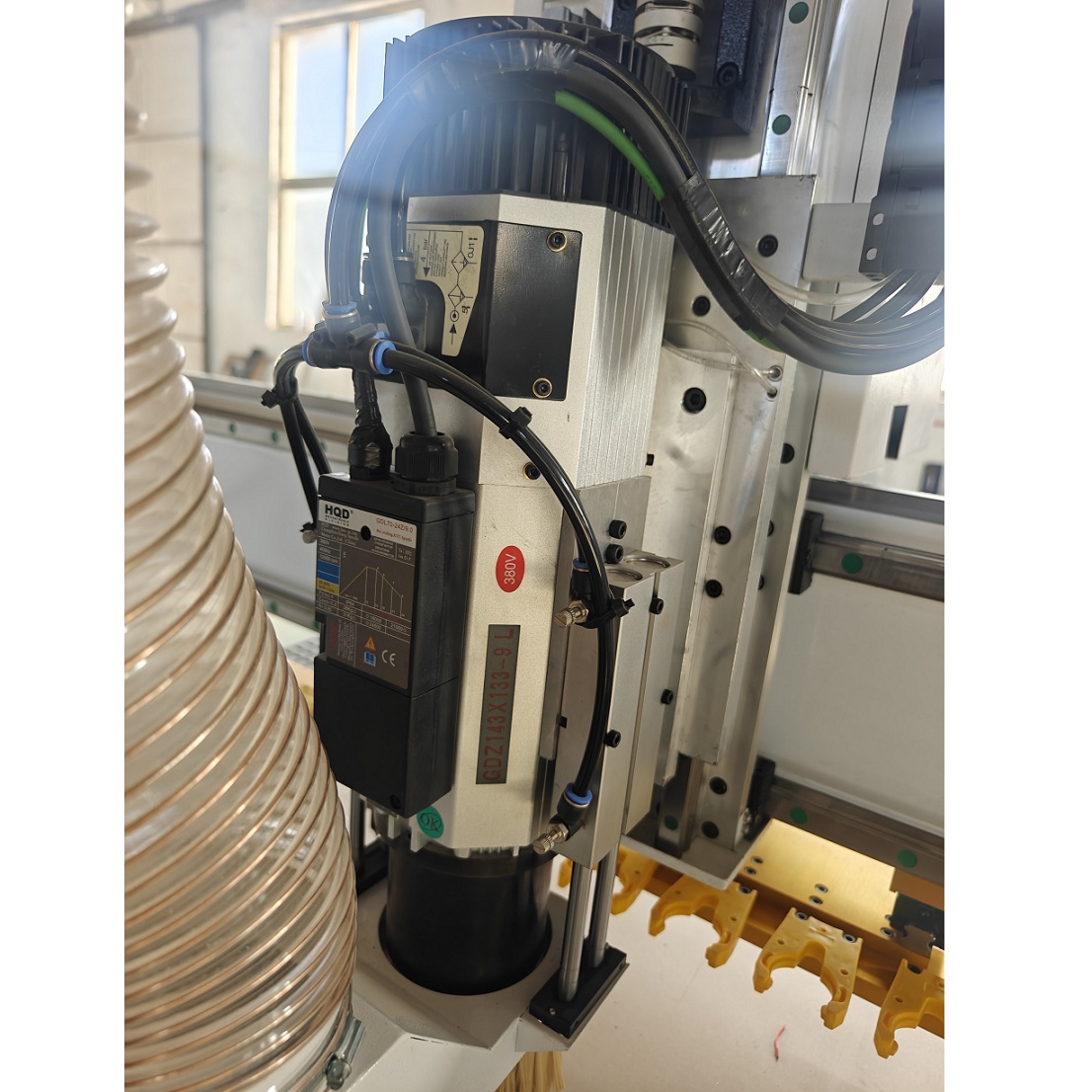 Фрезерный станок с ЧПУ DELTAMACHINERY DM-2030ATVФото 7149-03.jpg