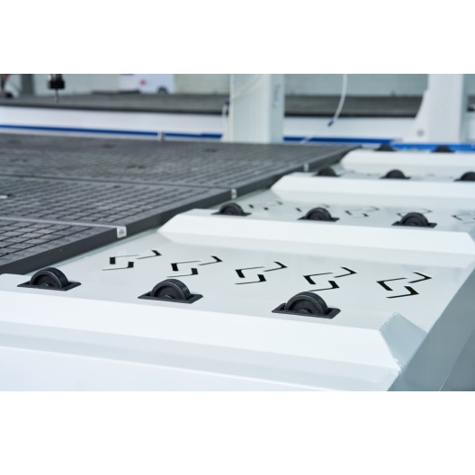 Фрезерный станок с ЧПУ DELTAMACHINERY DM-2030HФото 7154-06.jpg