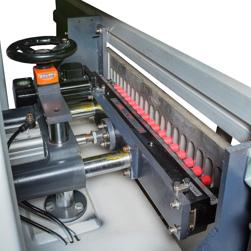 Сверлильно-присадочный станок DELTAMACHINERY DM ProLine 3Фото 7157-06.jpg