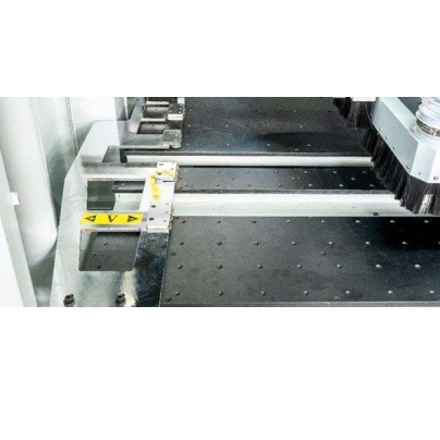 Сверлильно-присадочный центр с ЧПУ DELTAMACHINERY DM-612BDФото 7160-09.jpg