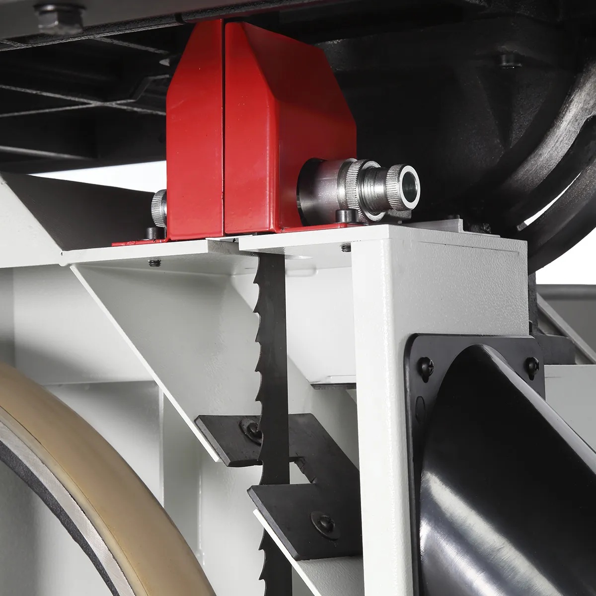 Станок ленточнопильный BELMASH WBS-800/380Фото 7221-06.jpg