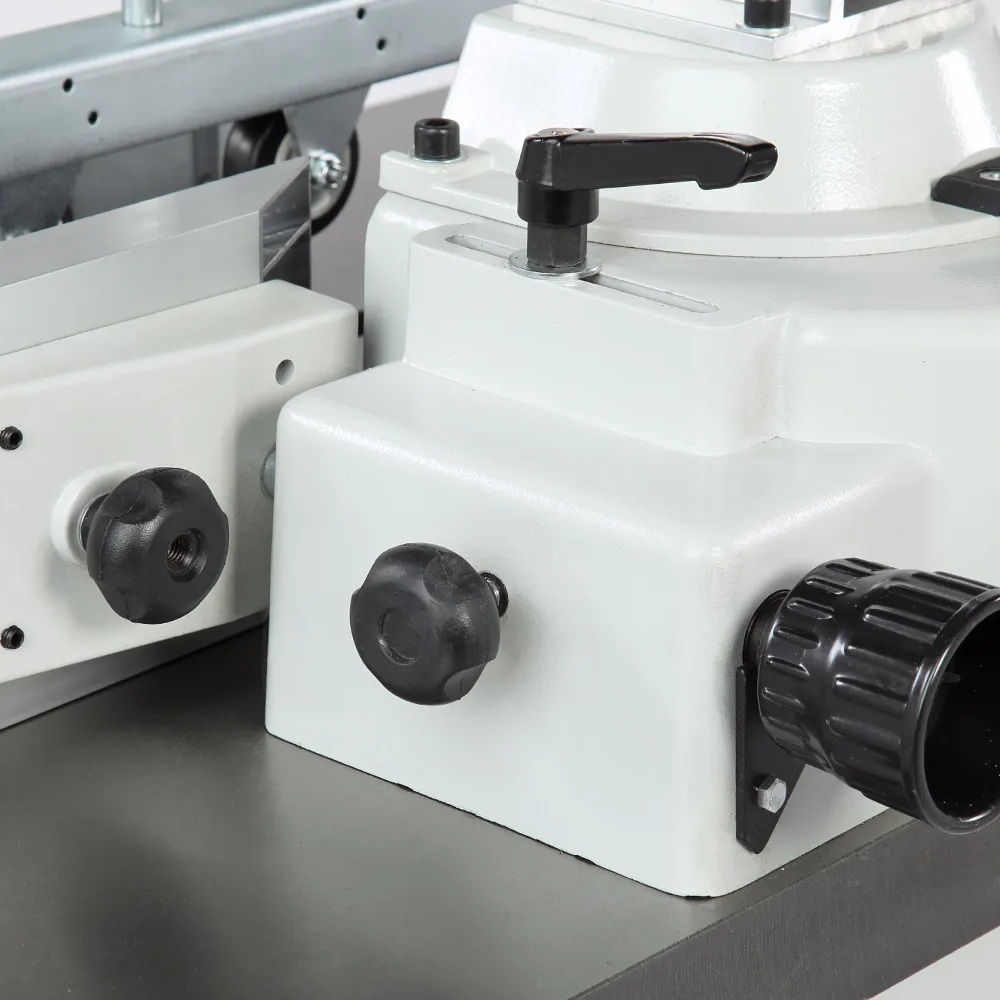 Фрезерный станок по дереву BELMASH MM2200P/400 (2.2 кВт, 400 В)Фото 7227-08.jpg