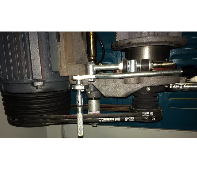 Фрезерный станок с шипорезной кареткой EcoWood Т 120 KФото 7357-03.jpg