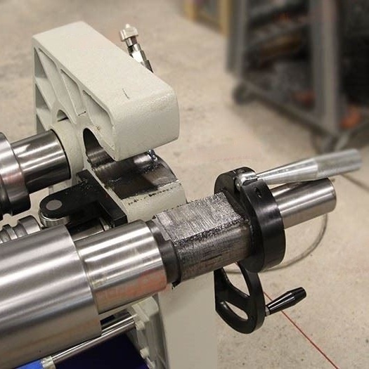 Вальцовочный электромеханический станок Bendmak CYL-ST 140-25/4.0Фото 7577-03.jpg