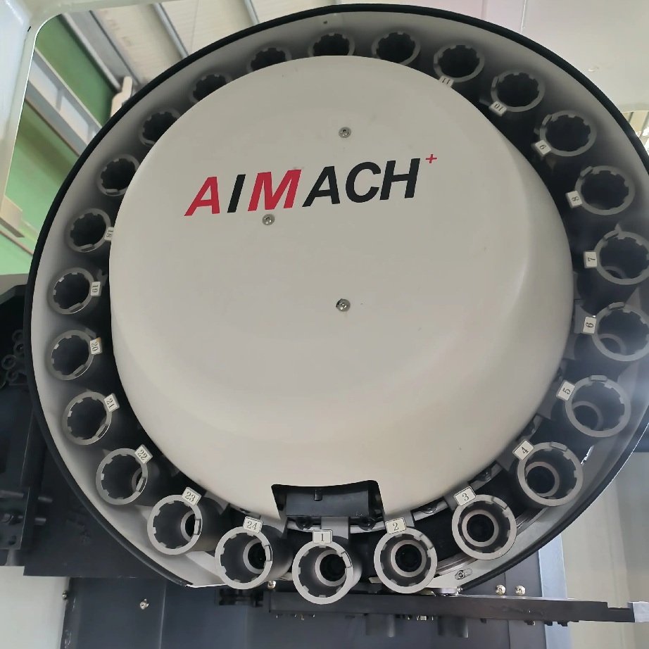 Вертикальный обрабатывающий центр с ЧПУ REALREZ VMC850 (4-ая ось + Fanuc Oi-MF tf plus)Фото 7578-08.jpg