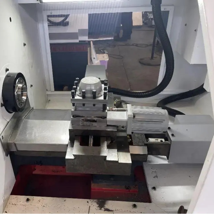 Токарный станок с ЧПУ REALREZ CK 0640Фото 7584-02.jpg